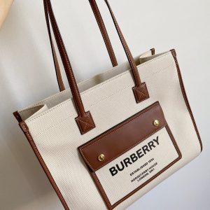 Burberry Freya-33*12.5*26CM - Image 7