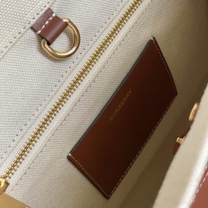 Burberry Freya-33*12.5*26CM - Image 9