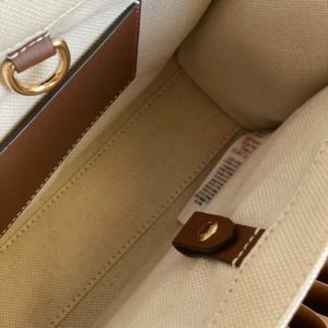 Burberry Freya-23*8*19CM - Image 9