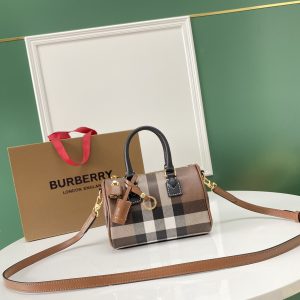 Burberry Handbags-18.5*11*12 /30*15*21CM - Image 4
