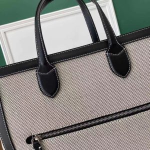 Burberry Tote-35.5 x 8.5 x 38CM - Image 2