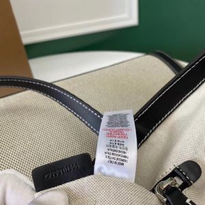 Burberry Tote-35.5 x 8.5 x 38CM - Image 3