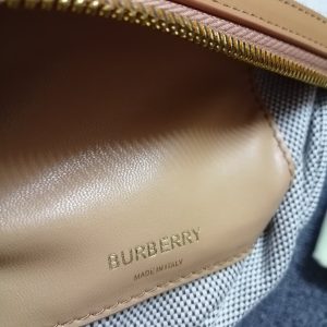 Burberry Vintage Bag-21*4*12CM - Image 9