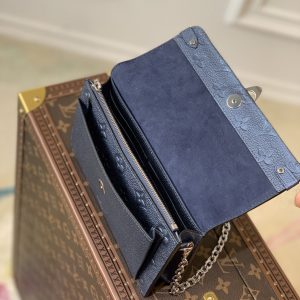 Louis Vuitton Vavin Handbags-19*13*4CM - Image 3