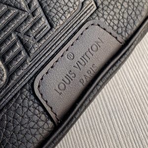 Louis Vuitton Discovery Bumbag-47*20*9CM - Image 3