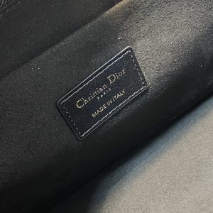 Diro Essential Bag - Image 10