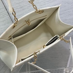 Diro Essential Bag - Image 8