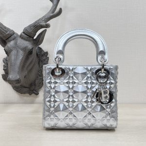 Lady Diro-17*15*8CM