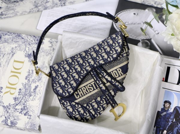 dior-07666543rreerw_1_.jpg