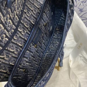 Diro Oblique Bag-25.5*20*6.5CM - Image 6
