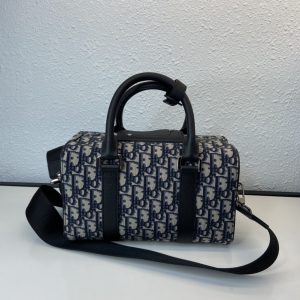 Diro Oblique Bag-26 x 16 x 14.5 CM - Image 5