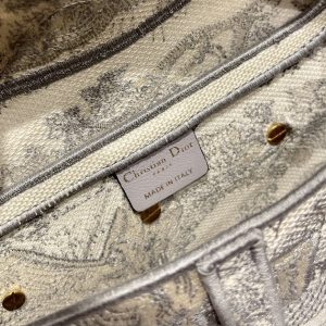 Diro Saddle Bag-25.5 x 20 x 6.5CM - Image 3