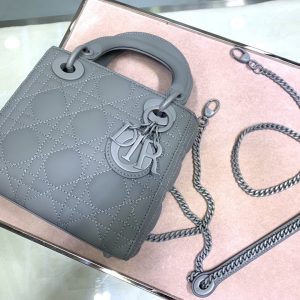 Lady Diro With Lambskin-17*15*8CM - Image 4