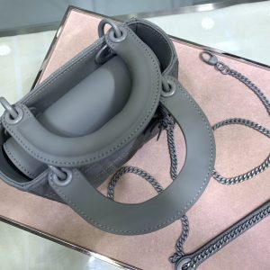 Lady Diro With Lambskin-17*15*8CM - Image 6