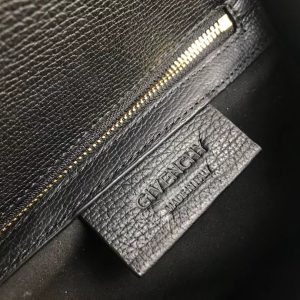 Gienvchy Pandora Bag-18CM - Image 3