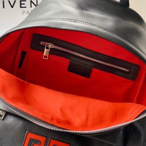 Gienvchy Backpack-28x40x15CM - Image 3