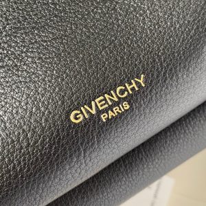 Gienvchy Backpack-28x40x15CM - Image 6