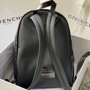 Gienvchy Backpack-28x40x15CM - Image 2