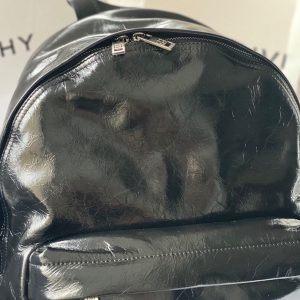 Gienvchy Backpack-28x40x15CM - Image 3
