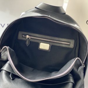 Gienvchy Backpack-28x40x15CM - Image 9