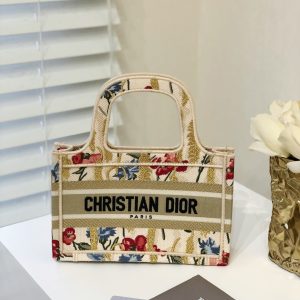 Diro Mini Book Tote-23*17*7CM - Image 1