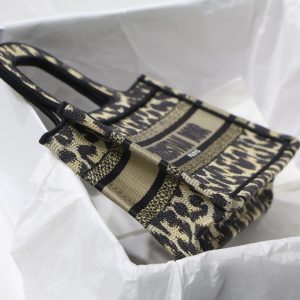 Diro Mini Book Tote-23*17*7CM - Image 9