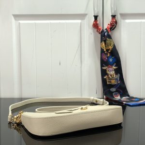 Louis Vuitton Easy Pouch On Strap-19×11.5x3CM - Image 8