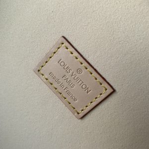 Louis Vuitton Jewelry Box-24*13*17CM - Image 5