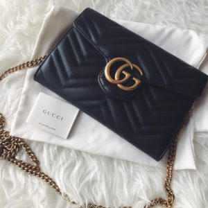 Gucci Marmont WOC - Image 4