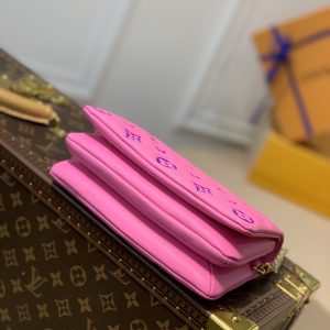Louis Vuitton Pochette Coussin Chain Bag-20*14*8CM - Image 2