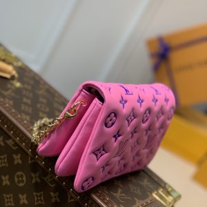 Louis Vuitton Pochette Coussin Chain Bag-20*14*8CM - Image 3