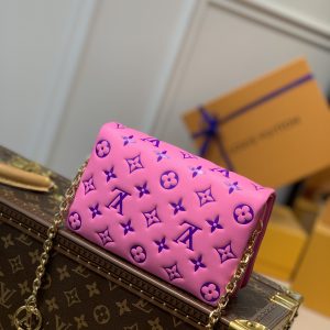 Louis Vuitton Pochette Coussin Chain Bag-20*14*8CM - Image 5