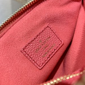 Louis Vuitton Coussin BB Bag-21*16*7 CM - Image 5