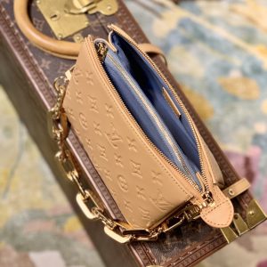 Louis Vuitton Coussin BB Bag-20*16*12 CM - Image 4