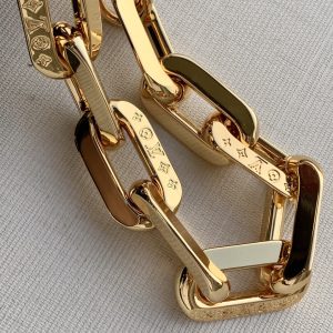 Louis Vuitton Coussin BB Bag-20*16*12 CM - Image 5