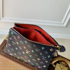 Louis Vuitton Coussin BB Bag-21*16*7 CM - Image 3