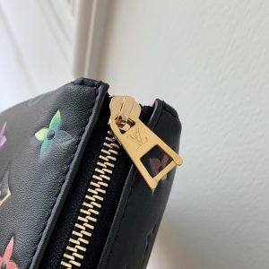 Louis Vuitton Coussin BB Bag-21*16*7 CM - Image 7