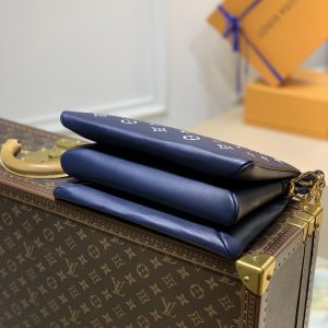 Louis Vuitton Coussin Handbags-26*20*12CM - Image 7