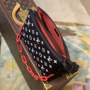 Louis Vuitton Coussin Handbags-26*20*12CM - Image 3