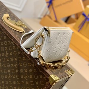 Louis Vuitton Coussin Handbags-26*20*12CM - Image 3
