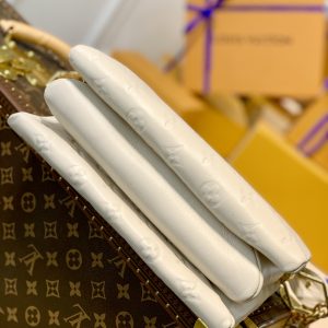 Louis Vuitton Coussin Handbags-26*20*12CM - Image 2