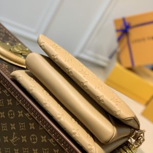 Louis Vuitton Coussin Handbags-26*20*12CM - Image 2