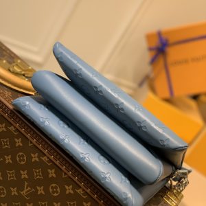 Louis Vuitton Coussin Handbags-26*20*12CM - Image 8