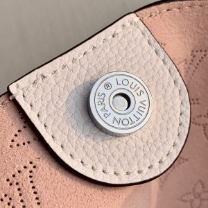 Louis Vuitton Hina Handbags-34*19*13CM - Image 4