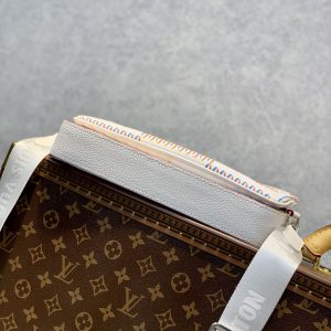 Louis VuittonTrio Handbag-25*18.5*7CM - Image 5