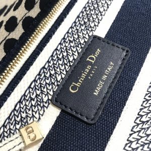 Lady Diro Handle Bag-24CM - Image 8