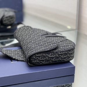 Diro Saddle Bag-20 x 28.6 x 5CM - Image 6