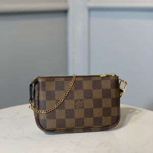 Louis Vuitton Pochette Accessoires-15.5*4*10.5CM - Image 8