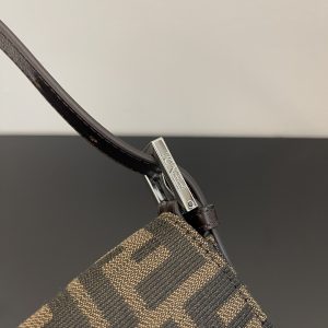 FendI Medium Baguette Bag-26x15x4CM - Image 9