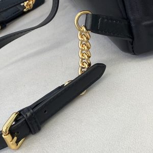 Fendi Backpack-22x10x22CM - Image 4